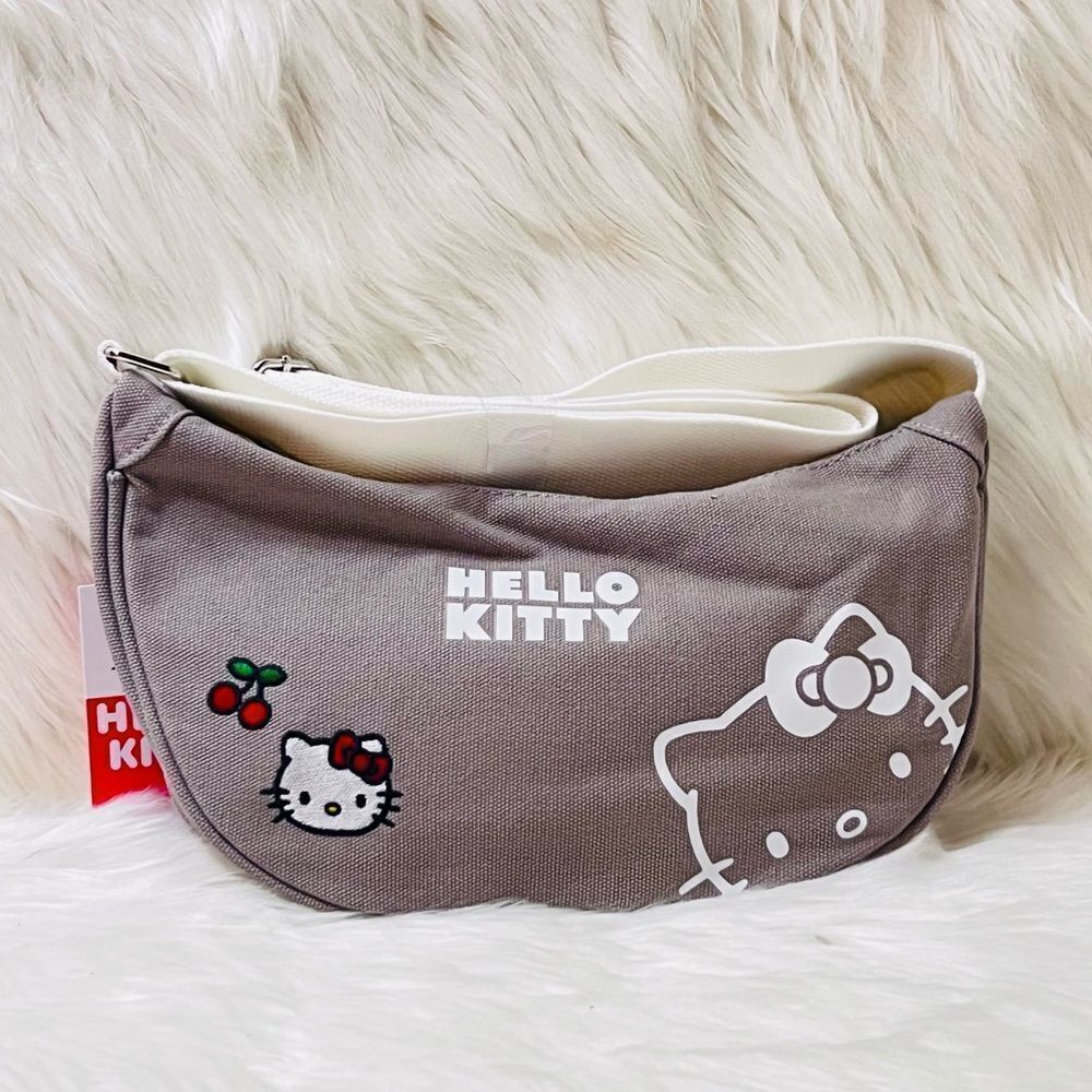 Hello Kitty Crossbody Bag